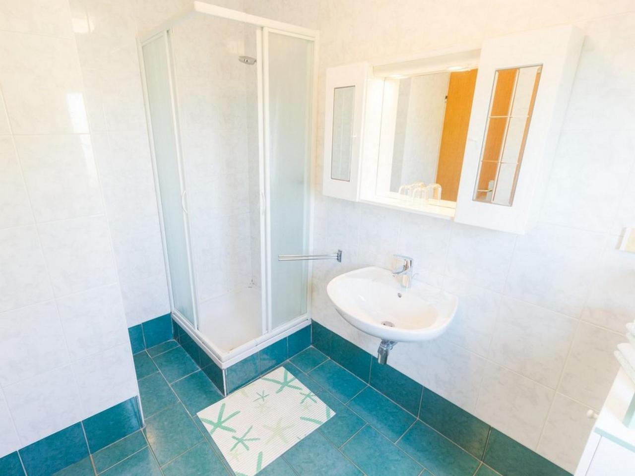 Apartment And Rooms Kristina Baska  Ngoại thất bức ảnh