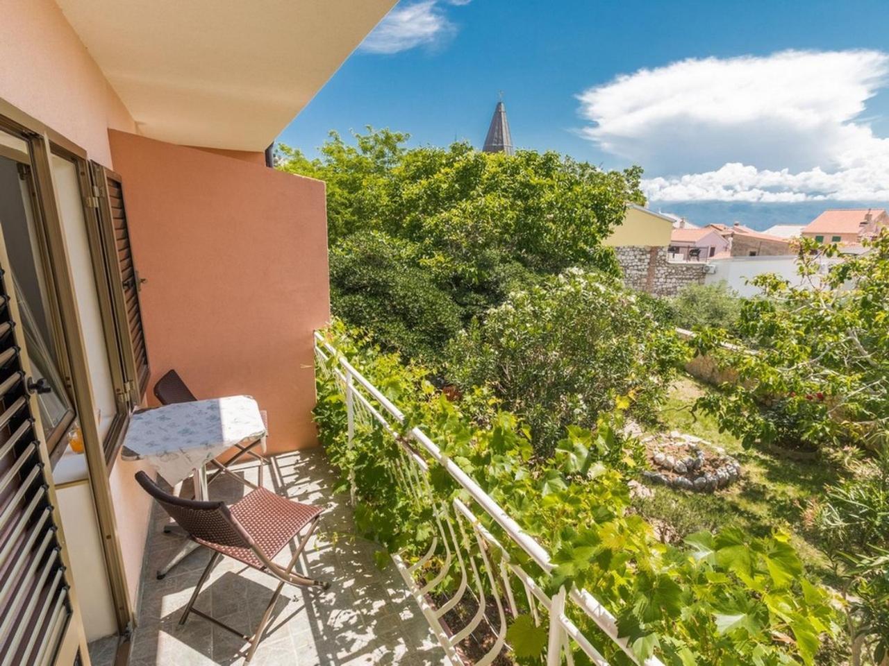 Apartment And Rooms Kristina Baska  Ngoại thất bức ảnh