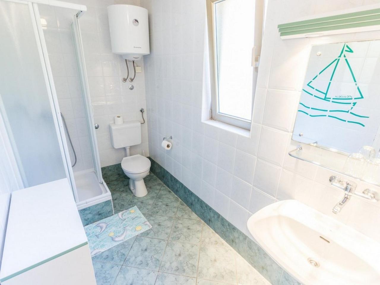 Apartment And Rooms Kristina Baska  Ngoại thất bức ảnh