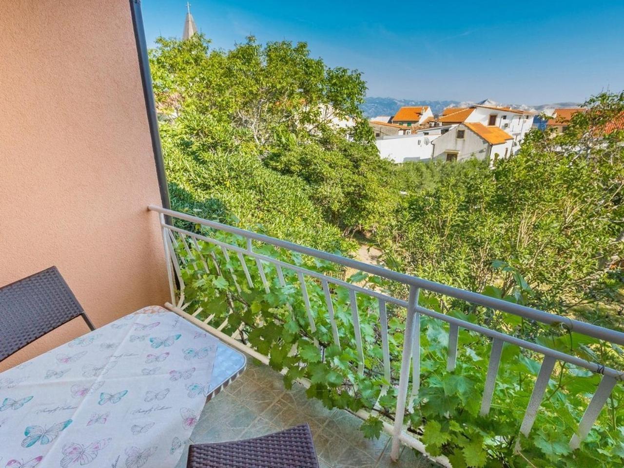 Apartment And Rooms Kristina Baska  Ngoại thất bức ảnh
